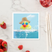 Gele eenden met zonnebril in water servet (Insitu)