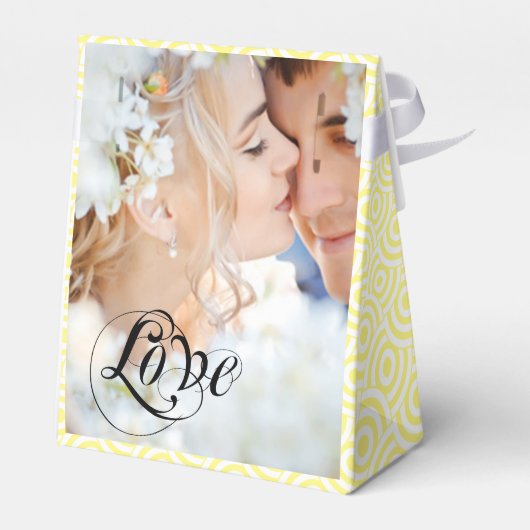 Gele Elegantie Bruiloft Foto's Monogram Bedankdoosjes (Achterkant)