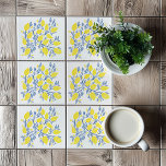 Gele en blauwe citroenwijnstokken tegel tegeltje<br><div class="desc">Dompel je ruimte onder in de verfrissende allure van de Middellandse Zee met onze Yellow and Blue Lemon Vines Tegel. Deze boeiende tegel toont een harmonieuze mix van geel en blauw tinten, die doet denken aan de Middellandse Zeekust. Het ingewikkelde patroon van citroenwijnstokken voegt een vleugje natuurlijke schoonheid toe, terwijl...</div>