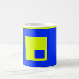 Gele en blauwe vierkanten koffiemok