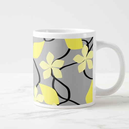 Gele en grijze bloemen. Floral Pattern. Grote Koffiekop (Rechts)