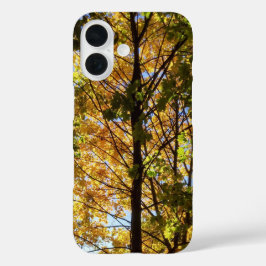 Gele en groene herfstloof iPhone 16 hoesje