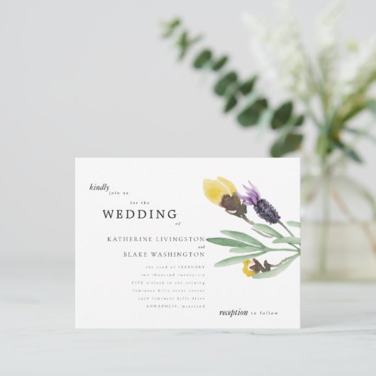 Gele en lavender Floral Budget Weddenschap Uitnodiging Briefkaart (Staand voorkant)