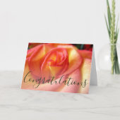 Gele en rode roze gefeliciteerde kaart (Voorkant)