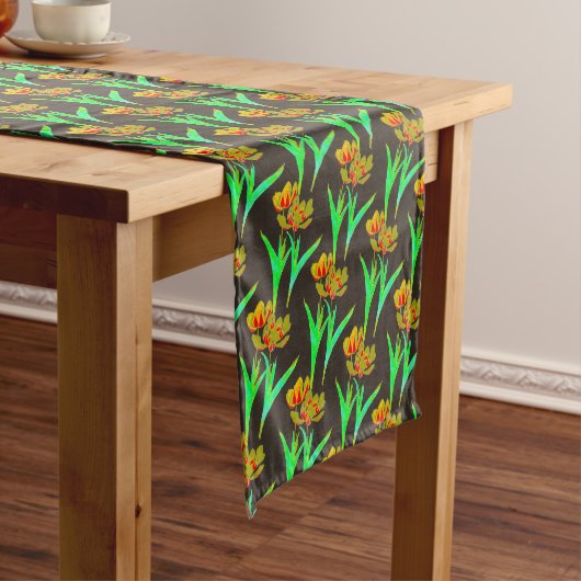 Gele en Rode Tulp Tafel Runner Korte Tafelloper (Voorbeeld)