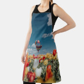 Gele en rode tulpbloemen onder heteluchtballon schort (Insitu)