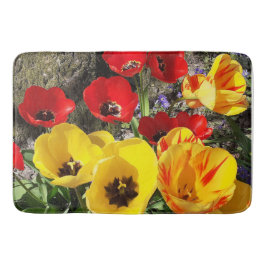 Gele en rode tulpen badmat