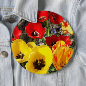 Gele en rode tulpen ronde button 6,0 cm (In situ)