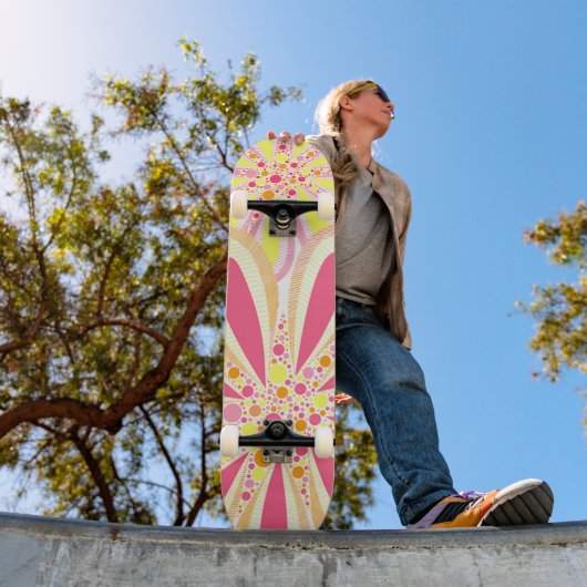 Gele en roze lente bloemen persoonlijk skateboard (Buiten 1)