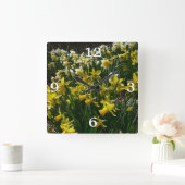Gele en witte deffodils Spring Flowers Vierkante Klok (Huis)