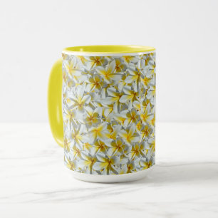 gele en witte Frangipani-bloemen, Mok