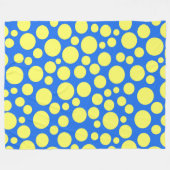 Gele erwten op een hemelsblauwe achtergrond fleece deken (Voorkant (Horizontaal))