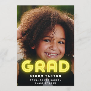 GELE FELLE LICHTEN Foto AFSTUDEERDER School Aankondiging