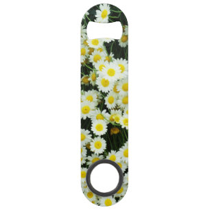 Gele fijne madeliefjesbloemknoppen,  speed flessenopener