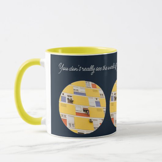 Gele flat mok (Links)