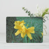 Gele gele gelilies feestdagenkaart (Staand voorkant)