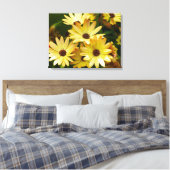 Gele Gerbera Daisy Bloemen Canvas Art Afdruk (Insitu (Slaapkamer))