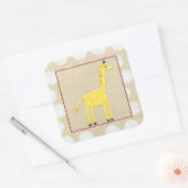 Gele Giraffe met White Polka Dots Vierkante Sticker (Envelop)