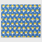 Gele glimlach gezicht met masker op polka dots cadeaupapier (Vlak)