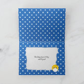 gele glimlach met een medisch masker kaart (Binnen)