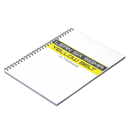 Gele gordel in opleiding notitieboek (Linkerzijde)