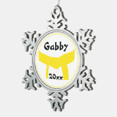 Gele gordel voor martiumarts tin sneeuwvlok ornament (Rechts)