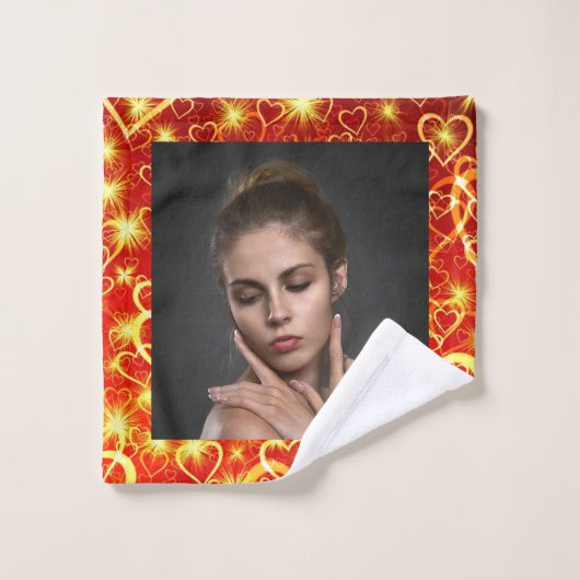 Gele gouden mousserende harten op rode achtergrond bad handdoek (Wasdoekje)