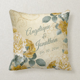 Gele gouden Rozen Floral Monogrammed Names Wedding Kussen