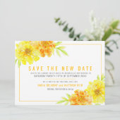 Gele goudsbloem bewaar de nieuwe datum bruiloft be save the date (Staand voorkant)
