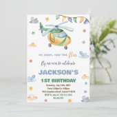 Gele Grijze Helikopter Verjaardag Uitnodigingen (Staand voorkant)