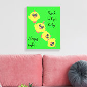 Gele groene Baby Bird Canvas Afdruk (Insitu (Woonkamer))