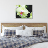 Gele groene orchidee canvas afdruk (Insitu (Slaapkamer))