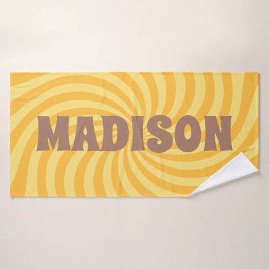 Gele Groovy Swirl Badhanddoek met Aangepaste Naam (Badhanddoek)