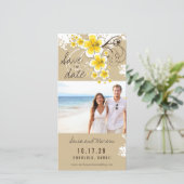 Gele Hibiscus Beach bruiloft foto Save The Date (Staand voorkant)
