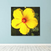 Gele Hibiscus Bloem Canvas Afdruk (Insitu (Houten vloer))