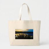 Gele Iris aan de kust van het Arrowidenmeer Grote Tote Bag (Voorkant)