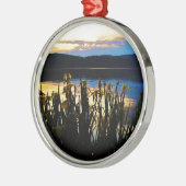 Gele Iris aan de kust van het Arrowidenmeer Metalen Ornament (Links)