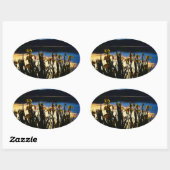 Gele Iris aan de kust van het Arrowidenmeer Ovale Sticker (Vel)