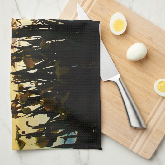 Gele Iris aan de kust van het Arrowidenmeer Theedoek (Quarter Fold)