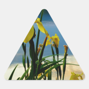 Gele Iris op Lake Shore Sticker