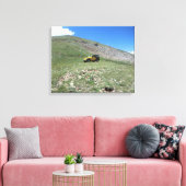 Gele jeep rubicon schilderachtig doek canvas afdruk (Insitu (Woonkamer))