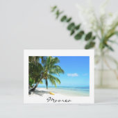 Gele kajak op het strand van Moorea witte tekst br Briefkaart (Staand voorkant)