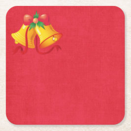 Gele kerstklokken op rode papieren onderzetter