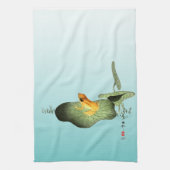 Gele Kikker op Lotus Leaf Theedoek (Verticaal)