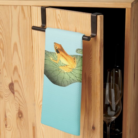 Gele Kikker op Lotus Leaf Theedoek (Derde Gevouwen)