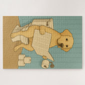 Gele labrador lezen krant op het toilet legpuzzel (Horizontaal)