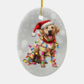 Gele Labrador Retriever in Kerstverlichting Keramisch Ornament (Voorkant)