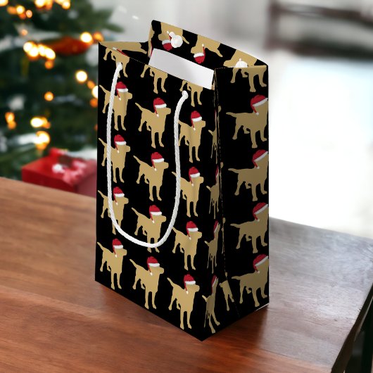 Gele labrador Retriever in Red Santa Hat Klein Cadeauzakje