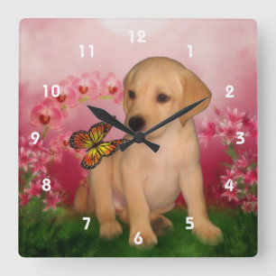 Gele labrador Retriever Puppy and Butterfly Vierkante Klok