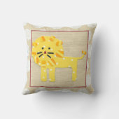 Gele leeuw met witte pooldots kussen (Achterkant)